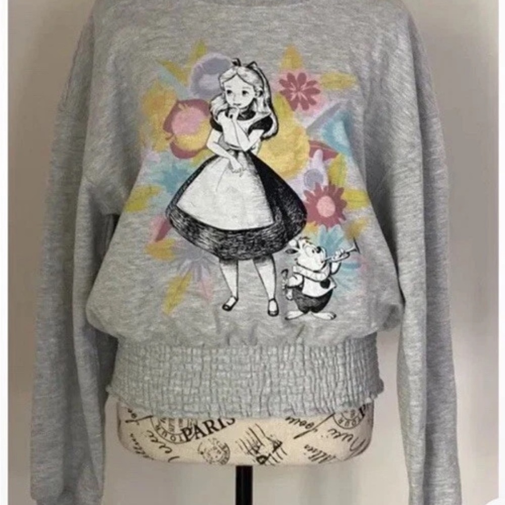 Disney's Alice In Wonderland Gray Pintuck Hem Graphic Sweatshirt Size Large
